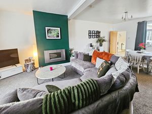 Photo 13- click for photo gallery